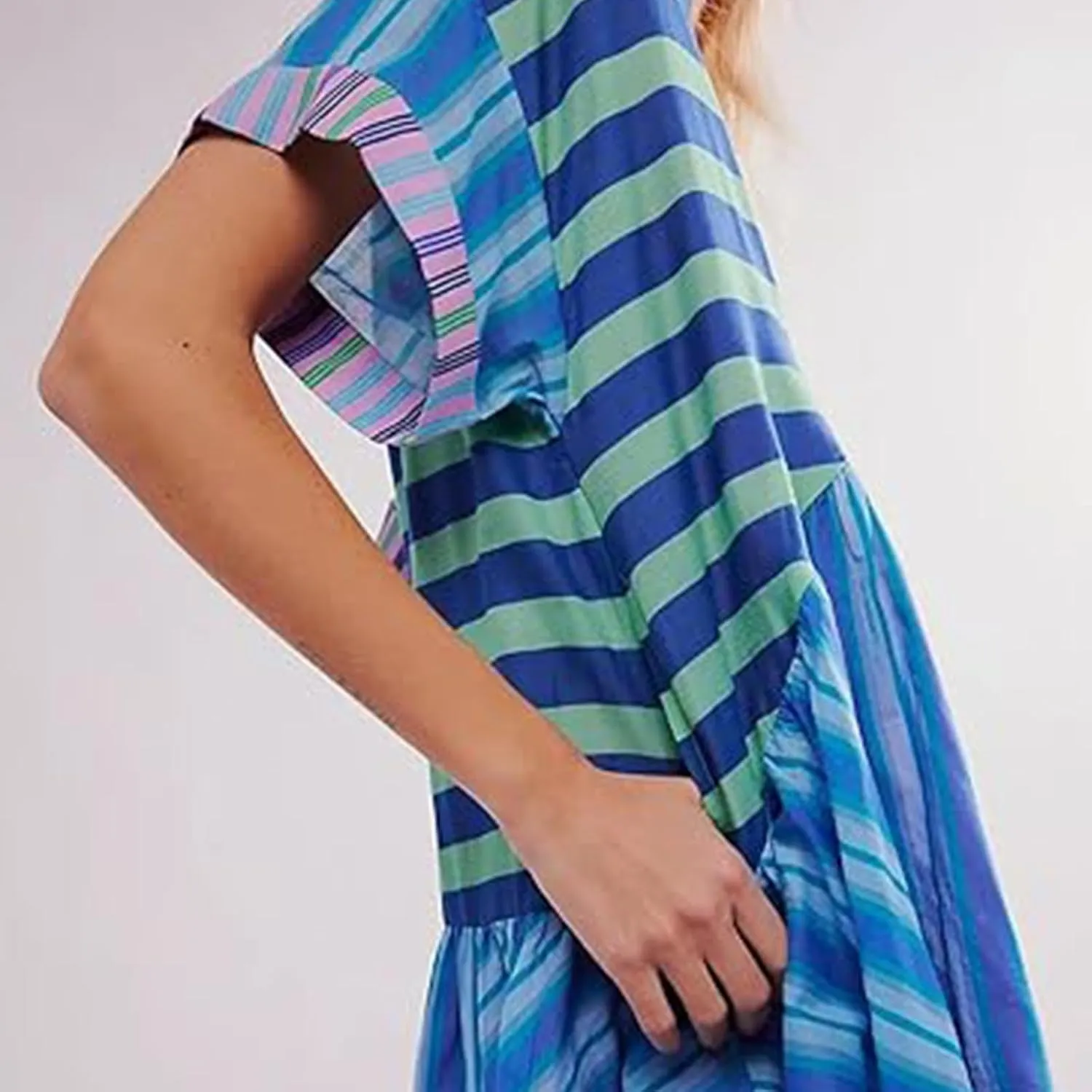 Boho Summer Floral Sundresses for Women 2024 Babydoll Flowy Short Sleeve Beach Mini Dress Deep V-Neck T-Shirt Dresses