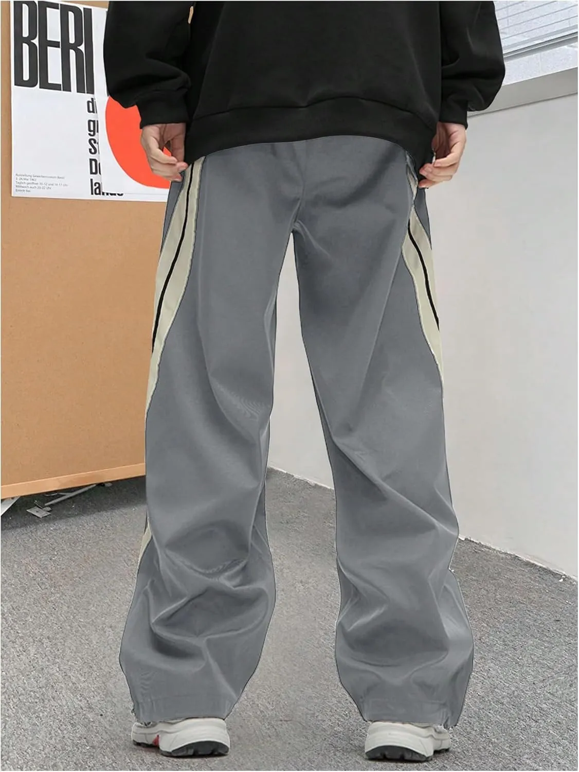 OYOANGLE Men's Colorblock Drawstring Waist Straight Wide Leg Baggy Pants with Pocket