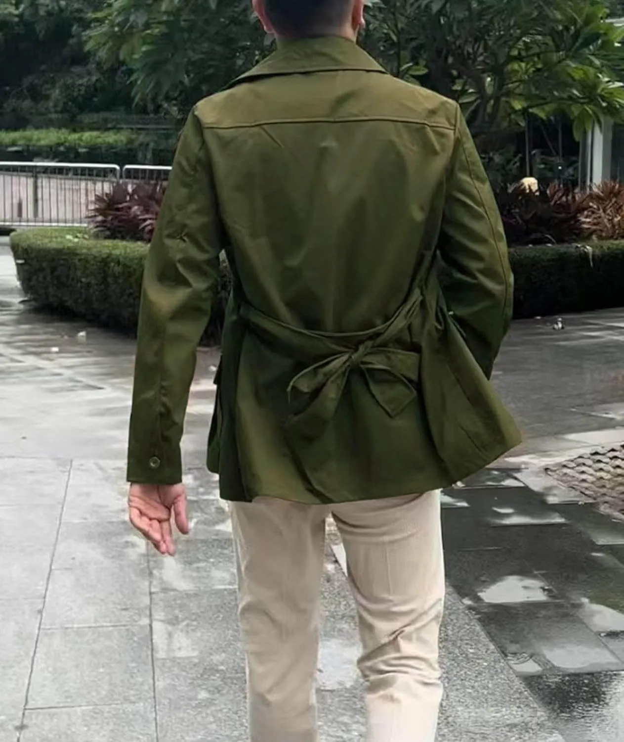 SOMTHRON Men's Single Breasted Belted Trench Coat Lapel Safari Military Jacket Casual Slim Fit Lightweight Windbreaker