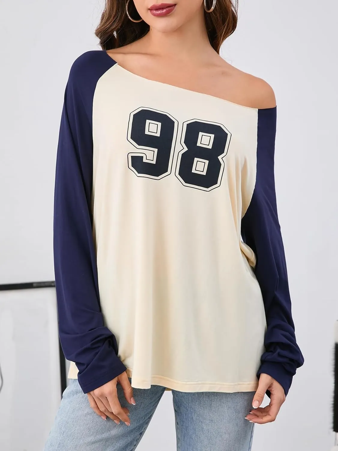 Verdusa Women's Off Shoulder Color Block Graphic Tee Shirt Long Raglan Sleeve Scoop Neck Loose Pullover Top